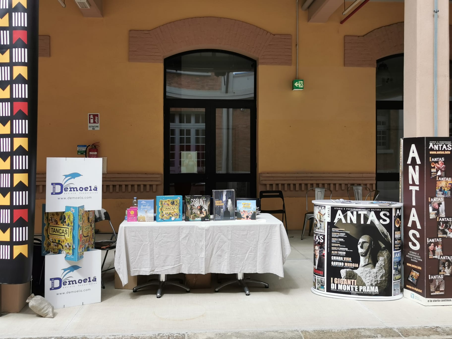 stand-AIMAT